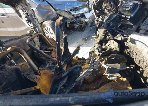 2004 Dodge Ram 1500 Slt/Laramie from USA, damaged, VIN 1D7HA16N54J257072